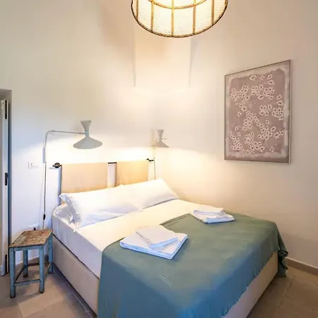 Terrazza D'alba - Sea View Rooftop, Center شقة أوستوني